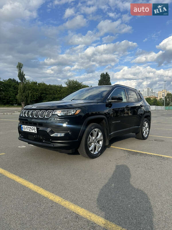 2022 JEEP Compass