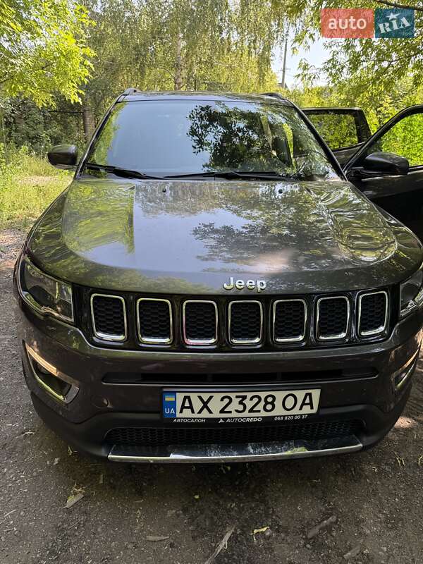 2019 jeep compass