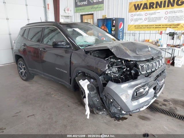 2024 jeep compass