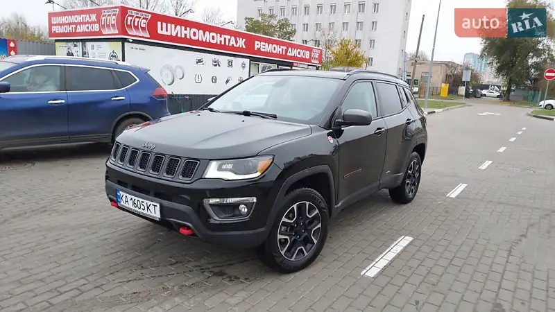 2020 jeep compass