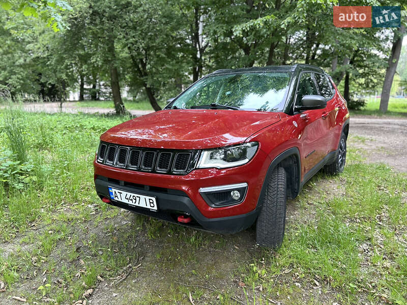 2020 jeep compass