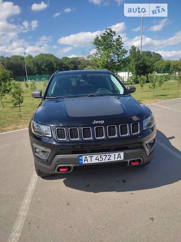 2019 jeep compass