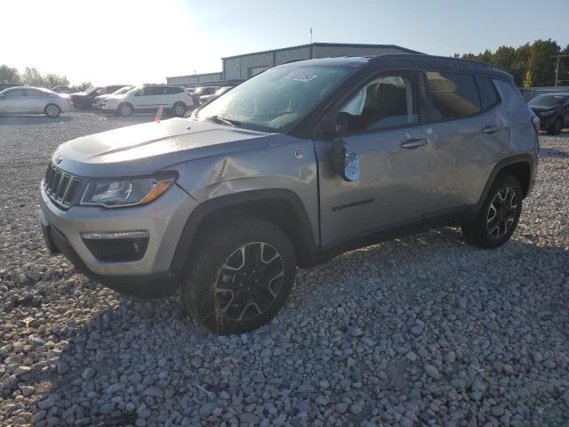 2020 jeep compass tr