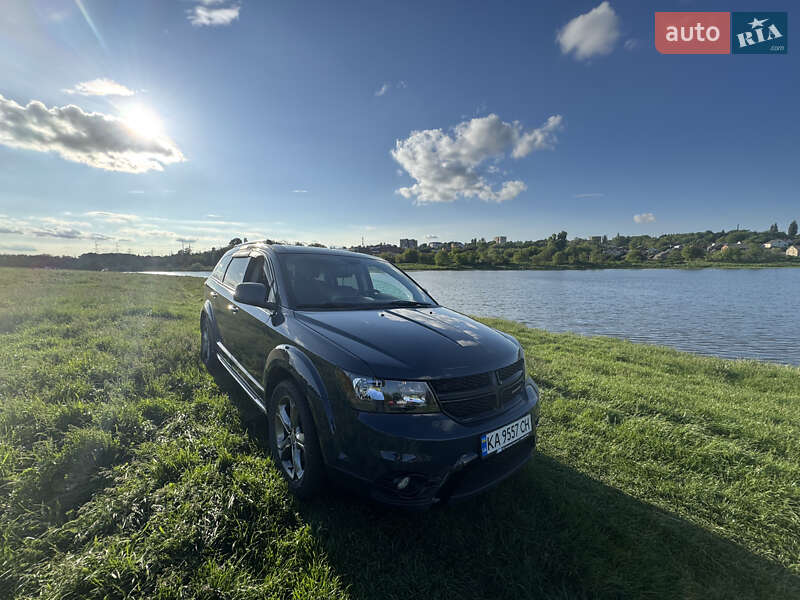 2017 dodge journey-crossroad