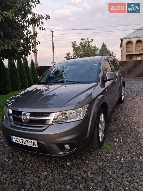 2012 fiat freemont