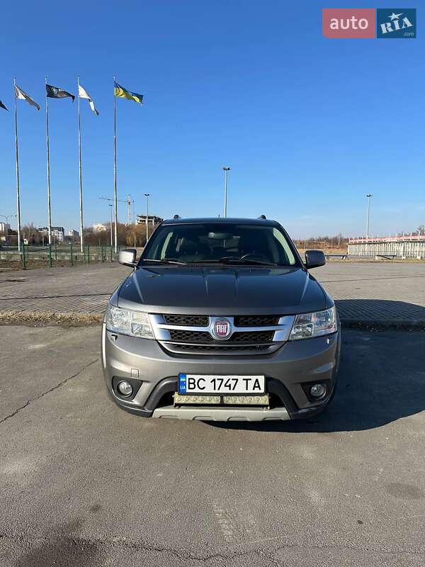 2012 fiat freemont