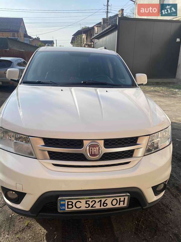 2012 fiat freemont