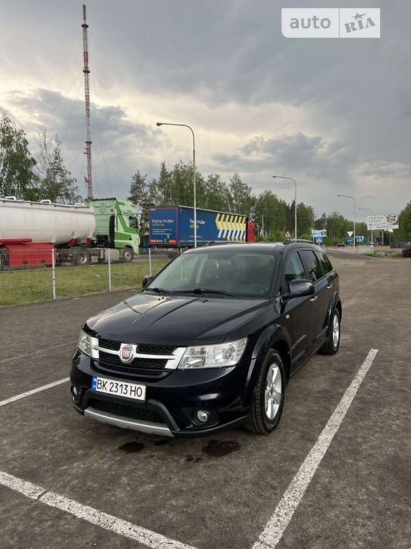 2012 fiat freemont