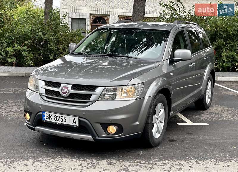 2012 fiat freemont