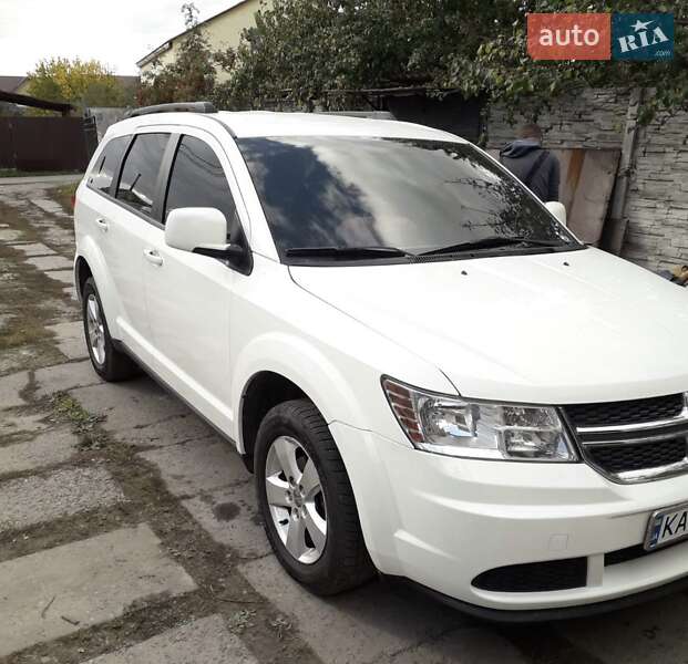 2011 DODGE Journey
