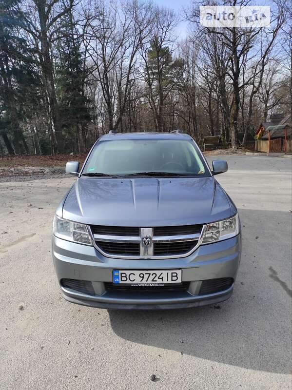2010 dodge journey