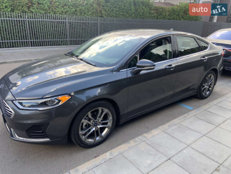 2020 ford fusion