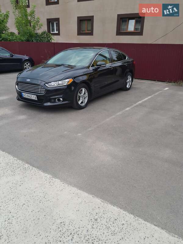 2013 FORD Fusion