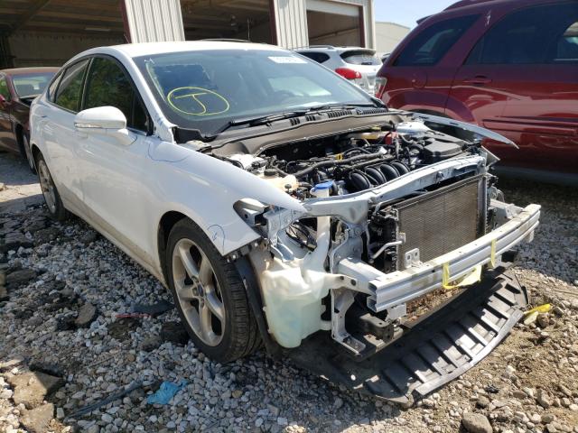 2015 ford fusion se