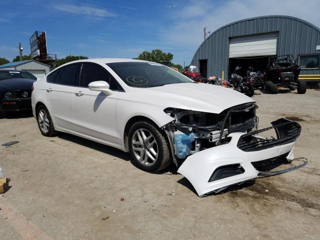 2016 ford fusion se