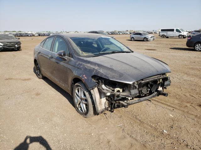 2016 ford fusion se