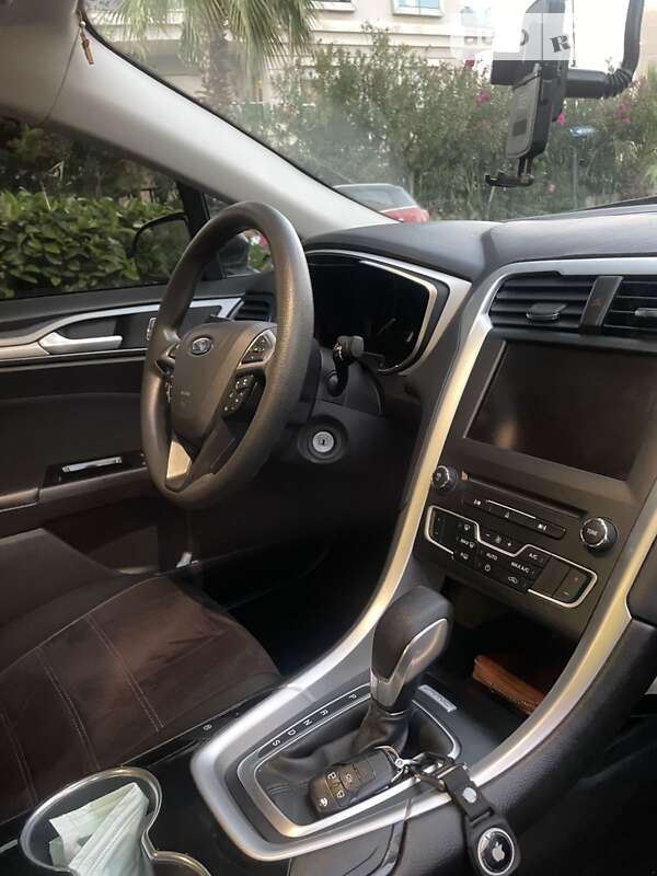 2016 ford fusion