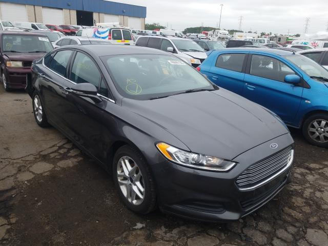 2016 ford fusion se