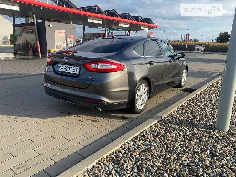 2015 ford fusion
