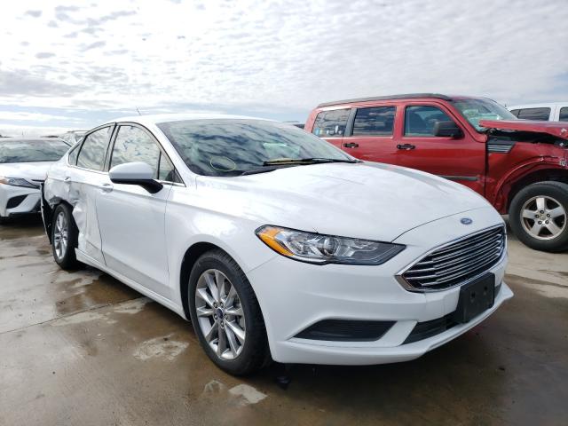 2017 ford fusion se