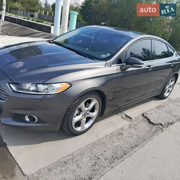 2015 ford fusion