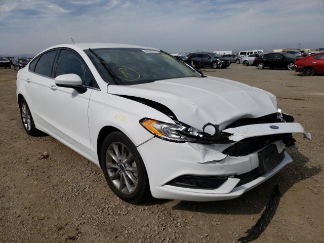2017 ford fusion se