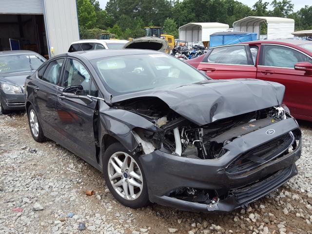 2016 ford fusion se