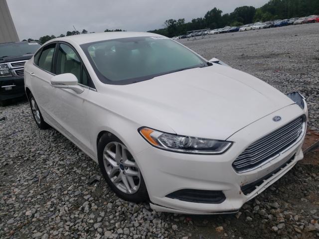 2016 ford fusion se