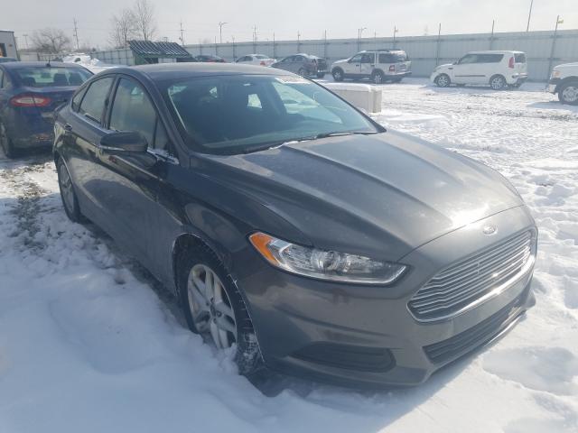2016 ford fusion se
