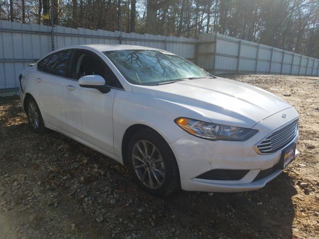 2017 ford fusion se