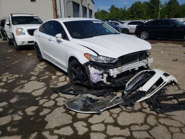 2016 ford fusion se