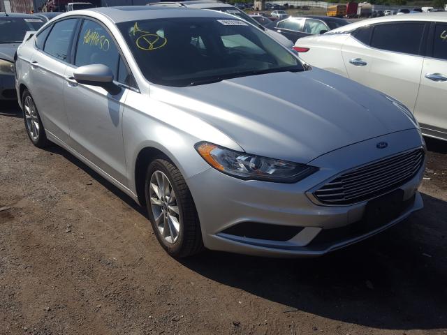 2017 ford fusion se