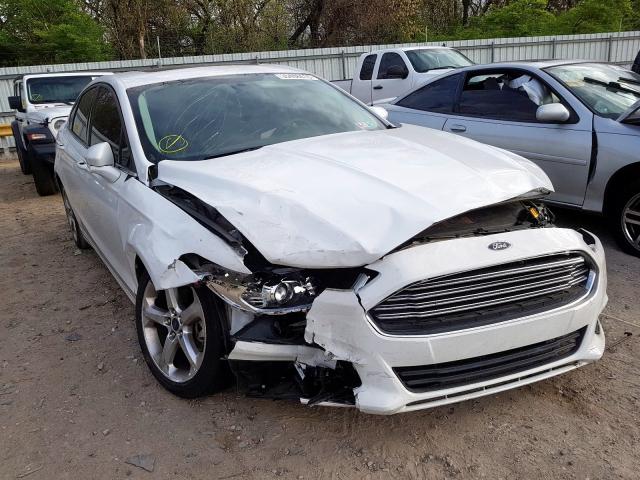 2015 ford fusion se