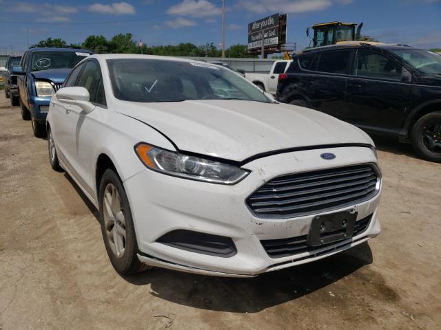 2016 ford fusion se