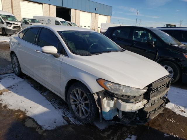 2017 ford fusion se