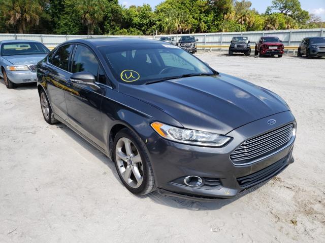 2015 ford fusion se