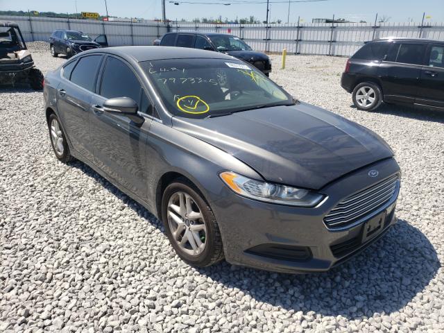 2015 ford fusion se