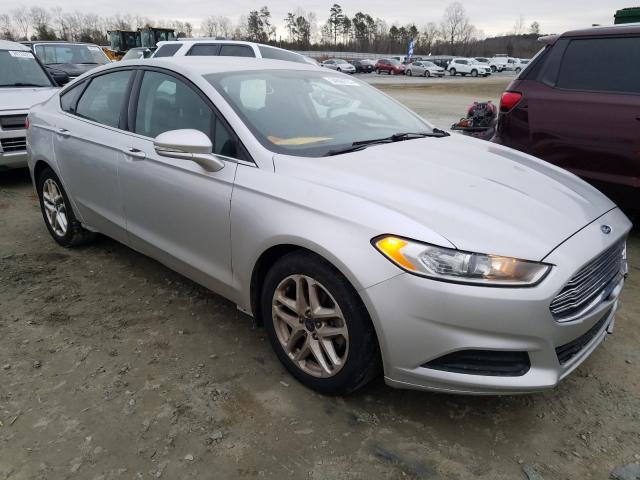 2016 ford fusion se