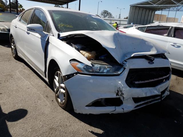 2016 ford fusion se