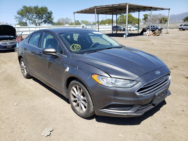 2017 ford fusion se
