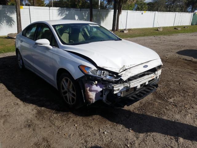 2013 ford fusion se
