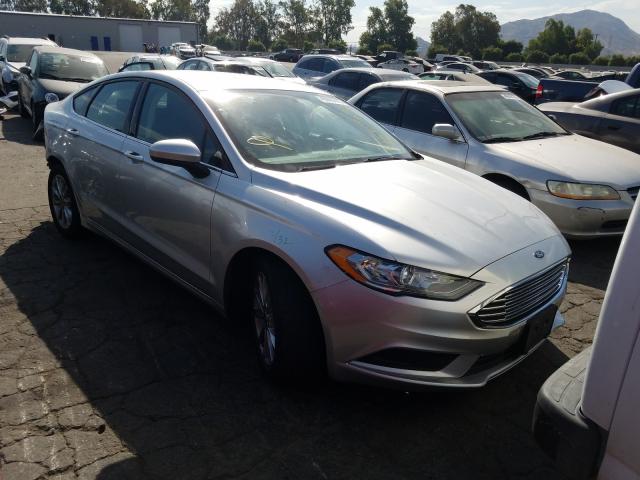 2017 ford fusion se
