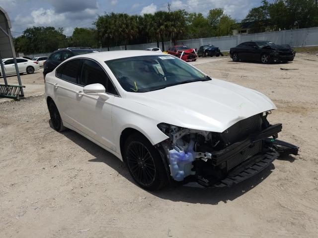 2014 ford fusion se