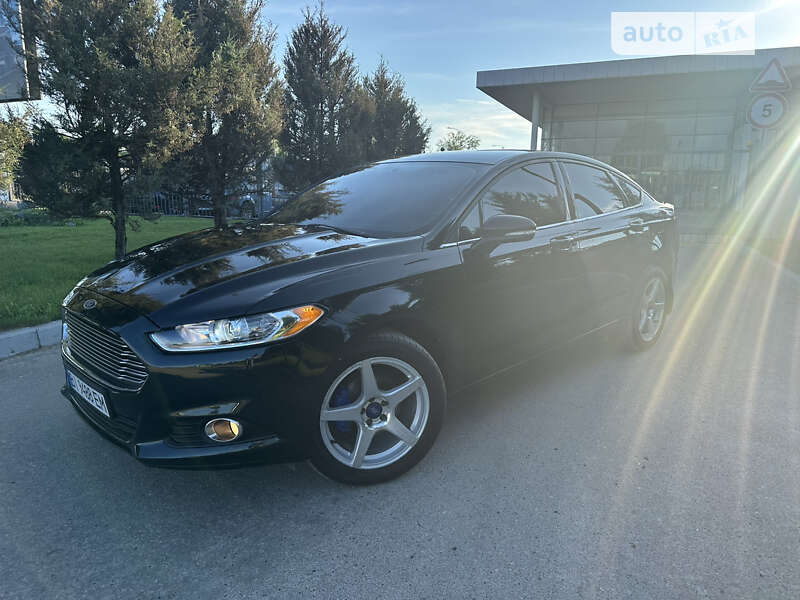 2014 ford mondeo