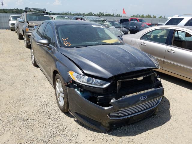 2014 ford fusion se