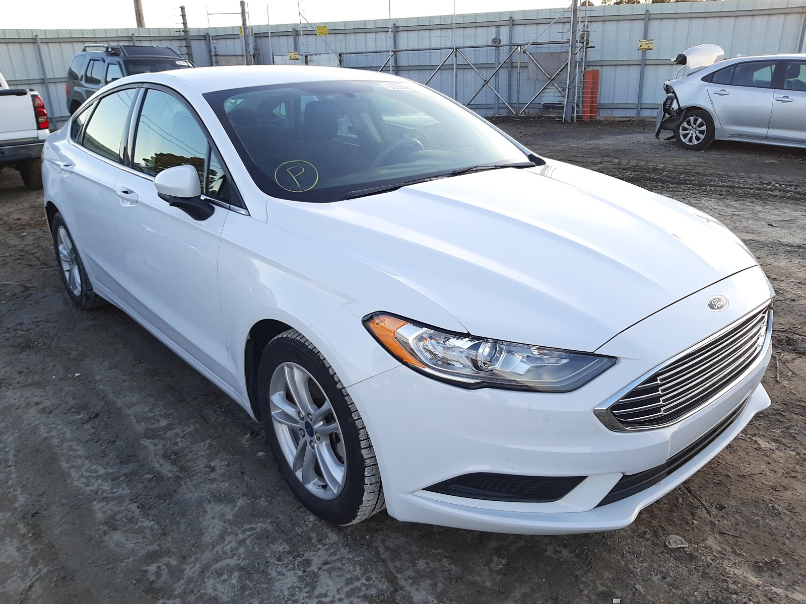 2018 ford fusion se