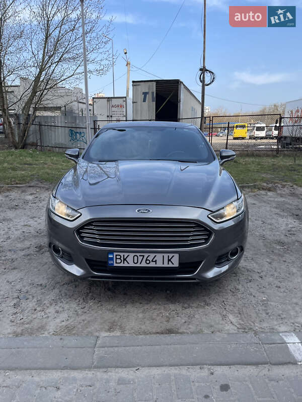 2012 ford fusion