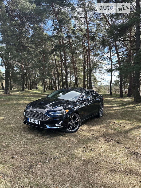 2019 ford fusion