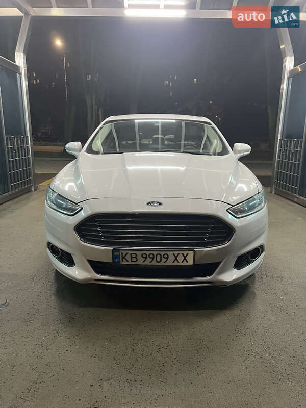 2015 ford fusion