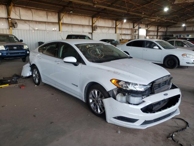 2017 ford fusion se